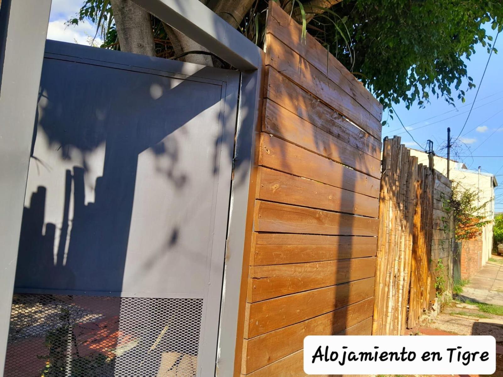 Hôtel Alojamiento En Tigre Buenos Aires Extérieur photo